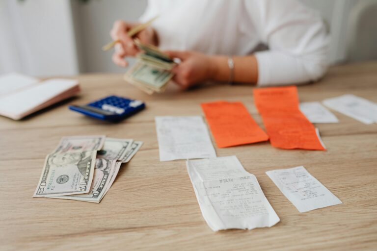 managing finances for international students